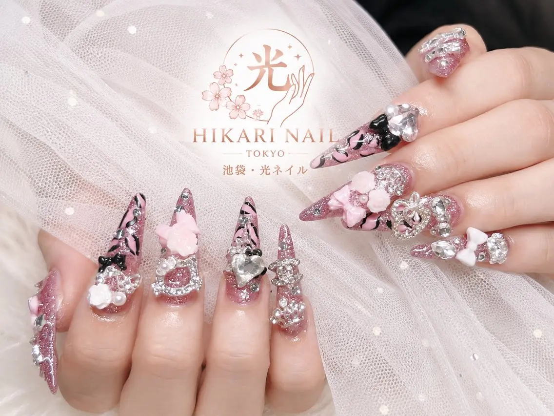 ネイル チークネイル 長さ出し フレンチネイル ガーリー ハート ハンドネイル HikariNail Ikebukuroのネイルデザイン