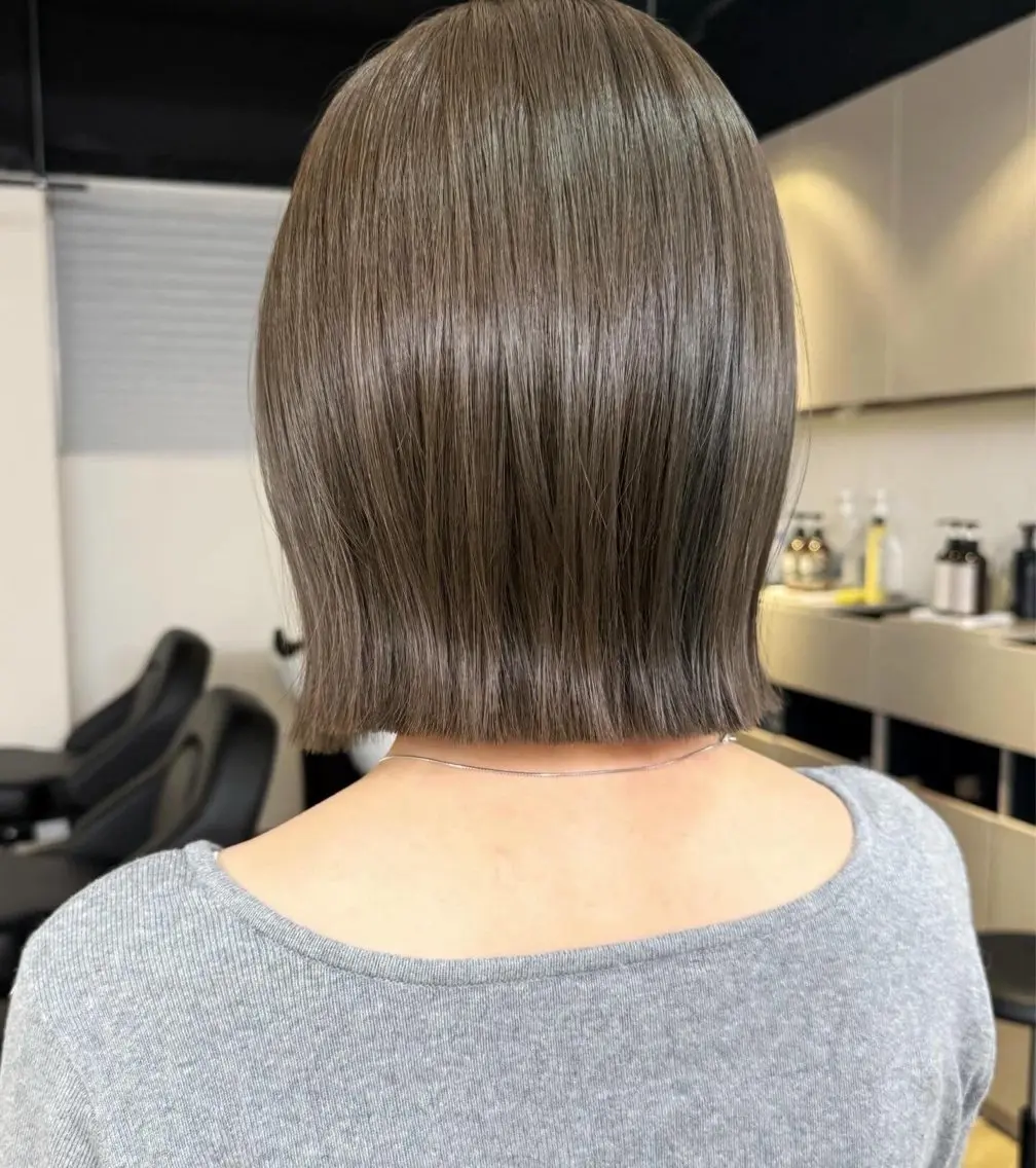 ショート カラー カット ヘアカラー 縮毛矯正 ‎♡アヤメ/レイヤー ボブ♡渋谷のヘアスタイル