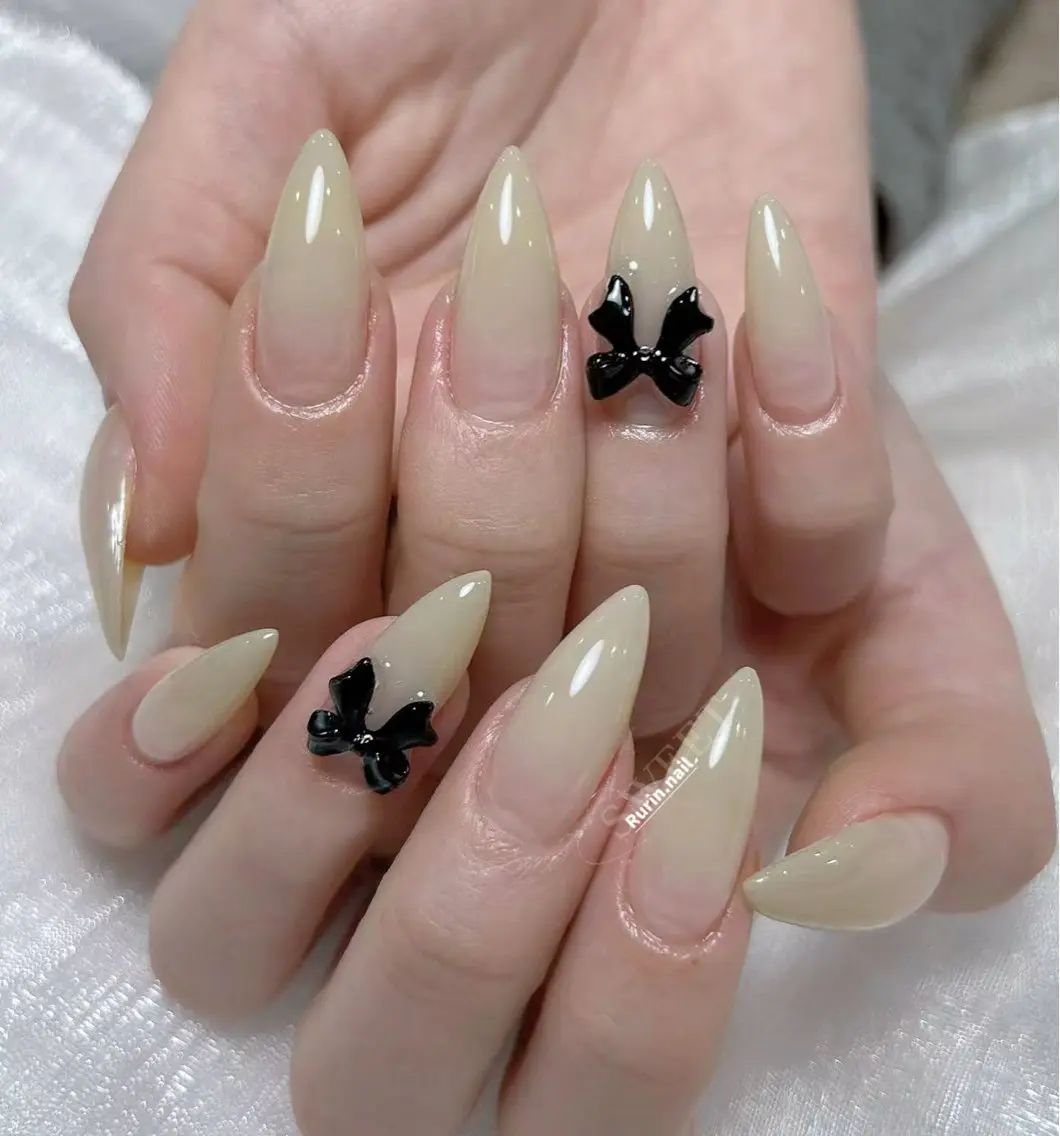 ネイル ハンドネイル ルリン サロン💅のネイルデザイン