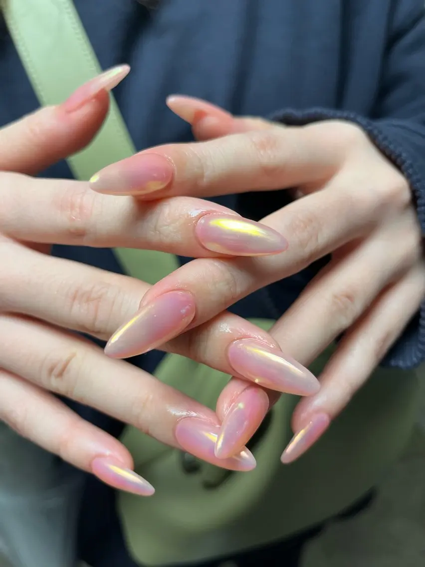ネイル ミラーネイル chiya nailsのネイルデザイン