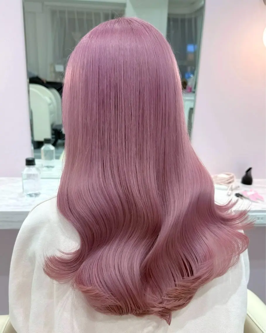 ロング カラー ブリーチ 透明感カラー ハイトーンカラー ヘアカラー ハイトーンカラー💞 くるみ🎀のヘアスタイル
