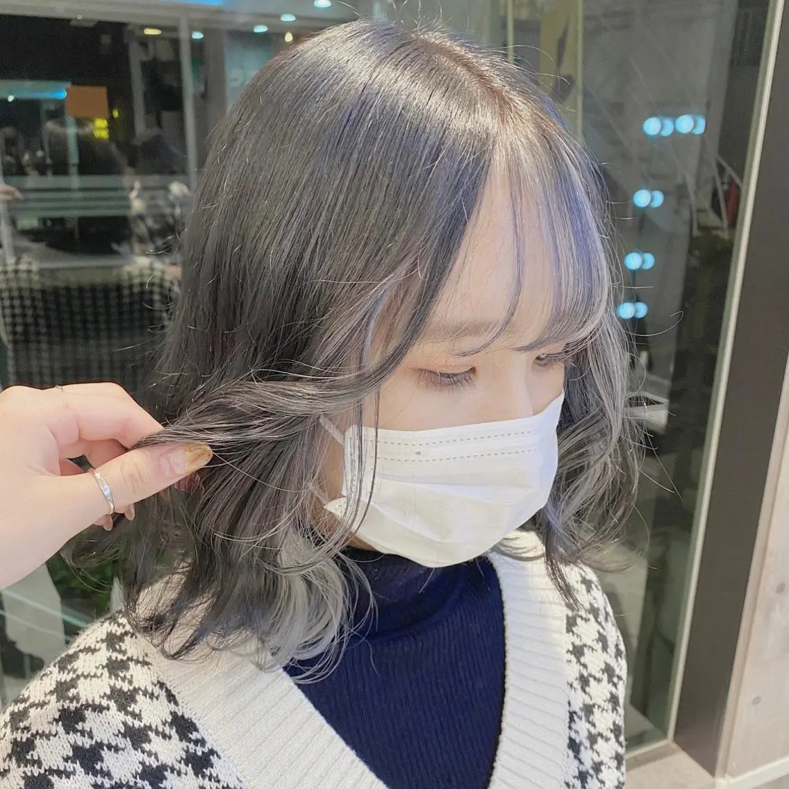 ミディアム カラー パーマ ヘアアレンジ メンズ キッズ ネイル マツエク・マツパ カット ヘアカラー トリートメント レイヤー/ダブル カラー/YURINAのヘアスタイル