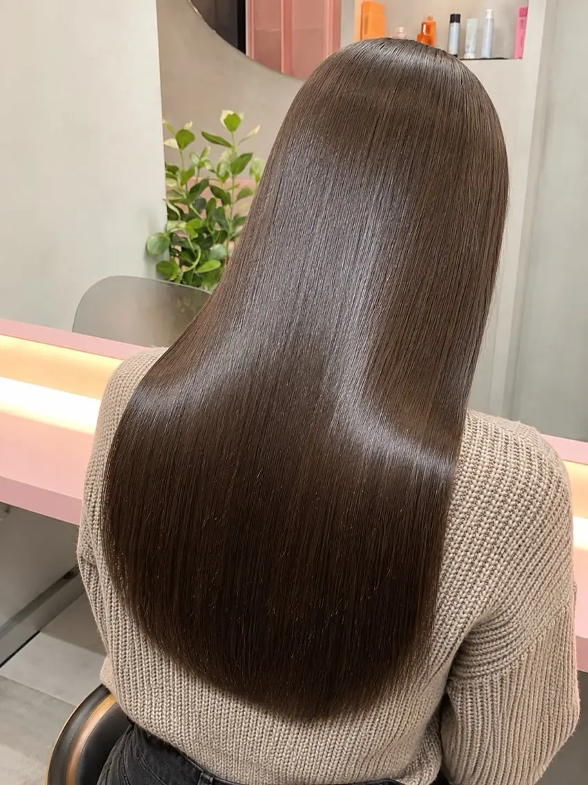 セミロング 縮毛矯正 トリートメント 🦋韓国風レイヤー/ 艶髪矯正🦋凛太郎のヘアスタイル