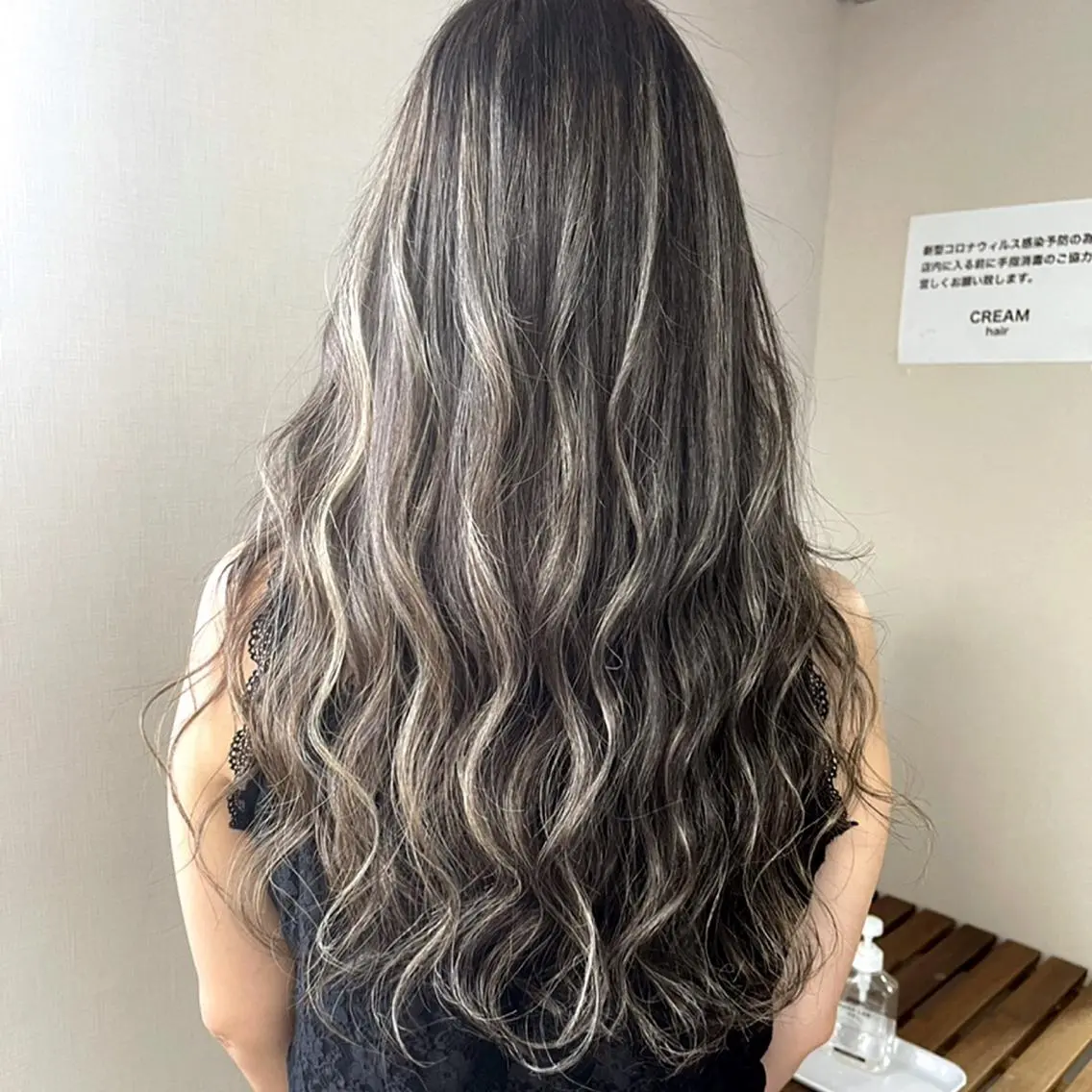 ロング カラー ハイライトカラー ハイライト ヘアカラー 松井那津子 /ハイライトブリーチのヘアスタイル