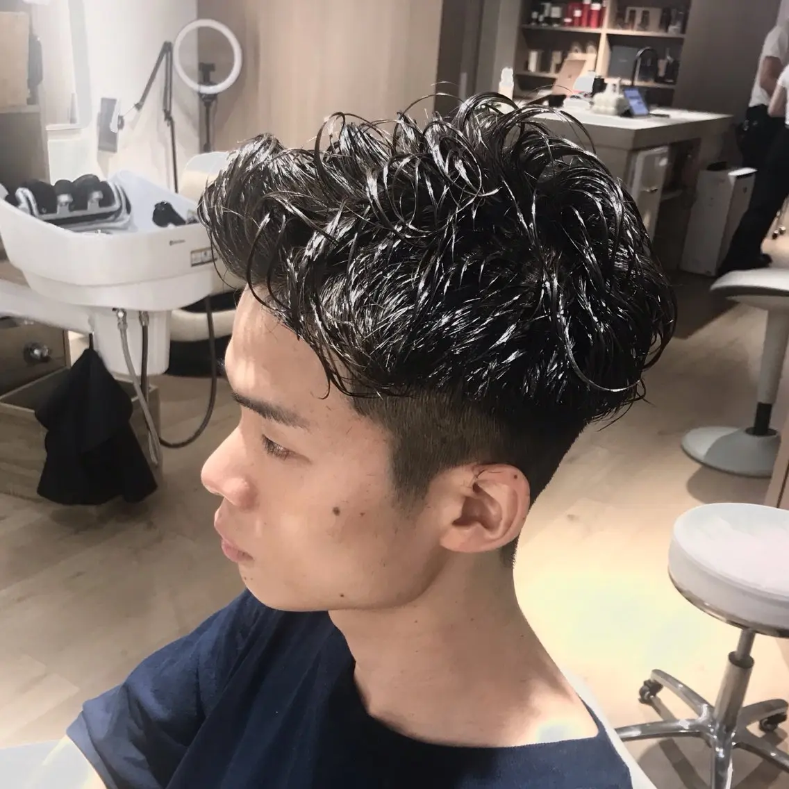ショート パーマ メンズ ツーブロック 刈り上げ 13日【メンズ 専門】natsumiのヘアスタイル
