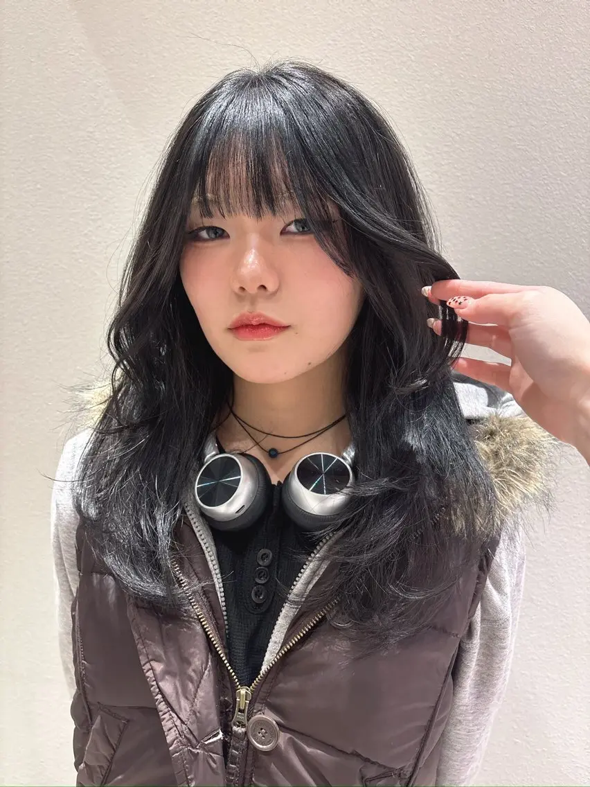 セミロング カット ヘアカラー トリートメント ブリーチ🌟レイヤー 🎠KANON🎡のヘアスタイル