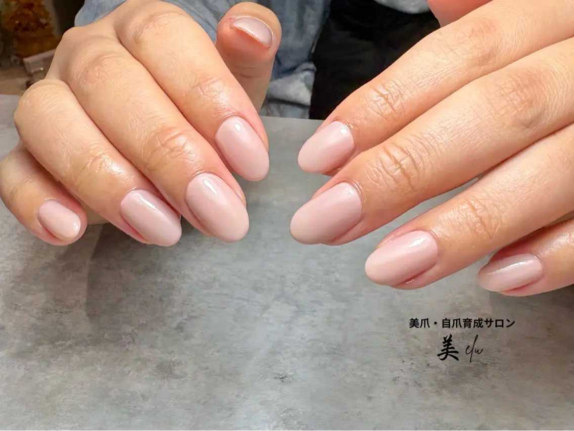 ネイル ジェルネイル ワンカラーネイル ハンドネイル 美爪・自爪育成サロン 美elu(ビエル)のネイルデザイン
