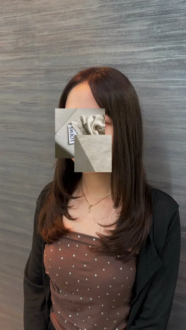 セミロング ュィ/ 似合わせカットのヘアスタイル