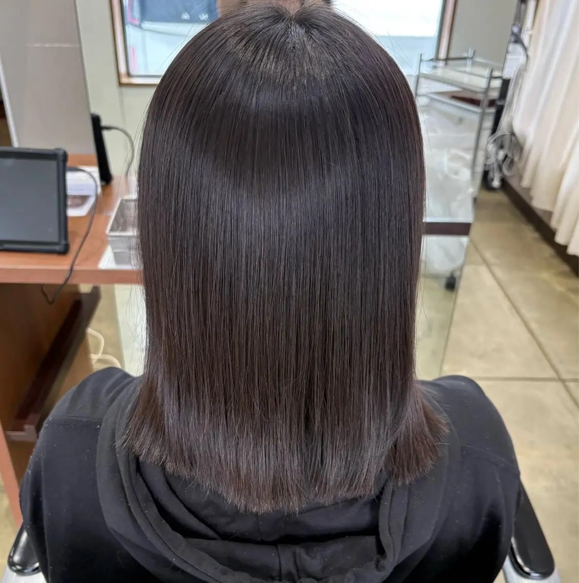 【学生限定】  うねり&広がり改善ストレート ＋ カットの写真