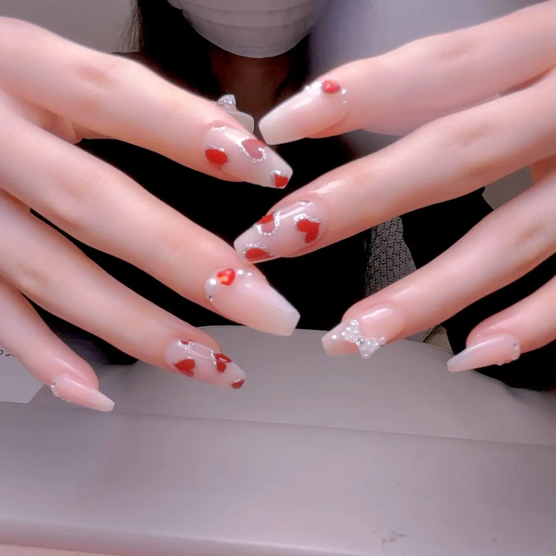 ネイル フレンチネイル ジェルネイル グラデーション 韓国ネイル マグネットネイル ハンドネイル 【長さ出し】 IRIS NAILのネイルデザイン