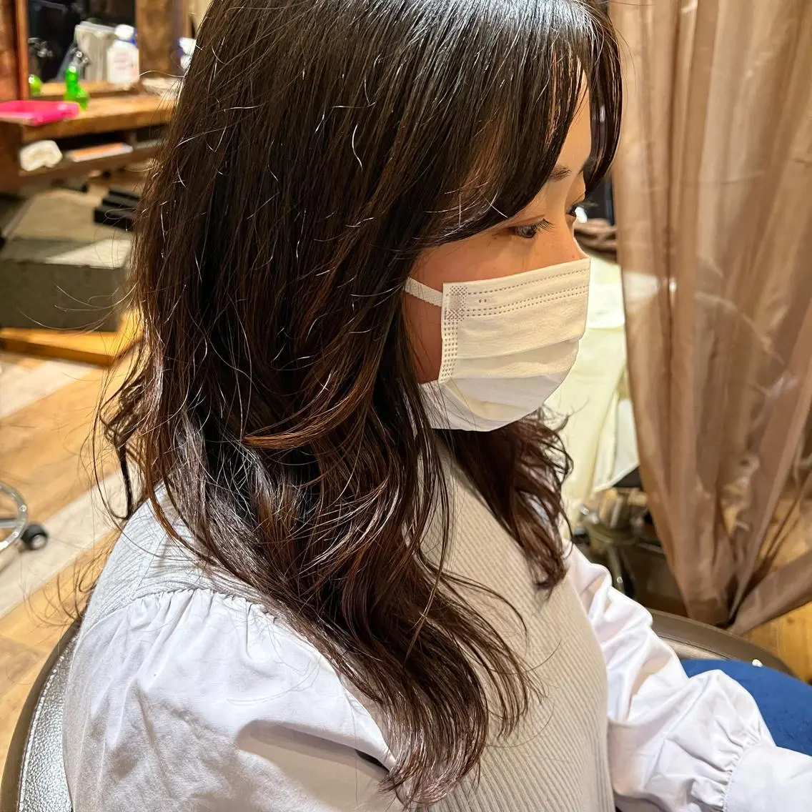 ロング chakura めいのヘアスタイル