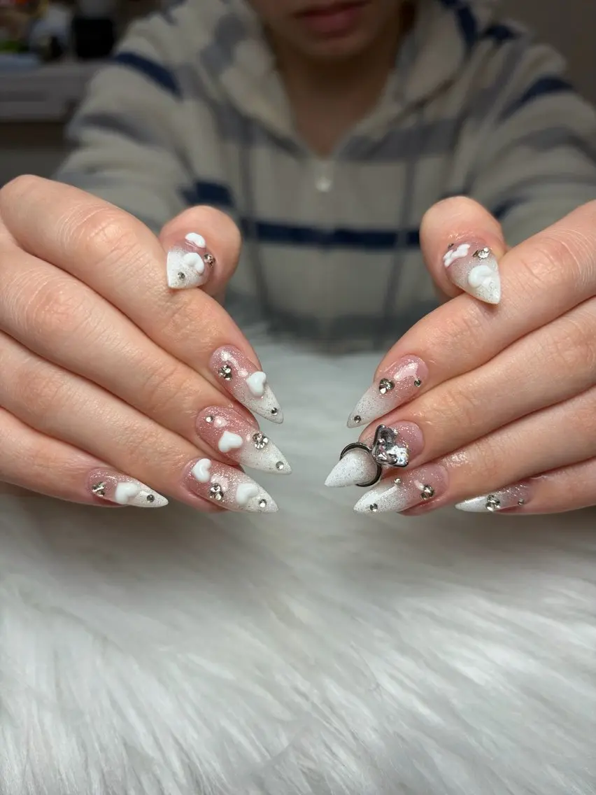 ネイル アートネイル 長さ出し ジェルネイル マグネットネイル ニュアンスネイル ハンドネイル Cloudy Chan Nailのネイルデザイン