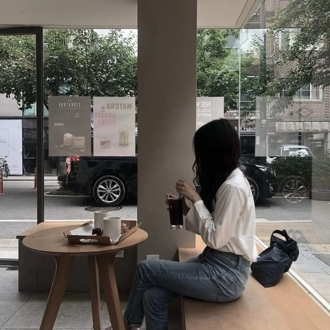 ロング カラー 透け上品ハイトーン 職人ゆうと🤍のヘアスタイル