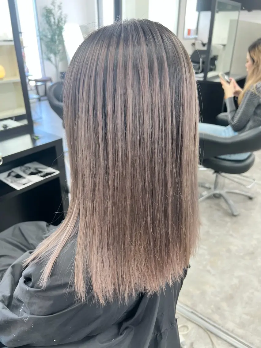 カラー バレイヤージュ C'LD Hair トモヤのヘアスタイル