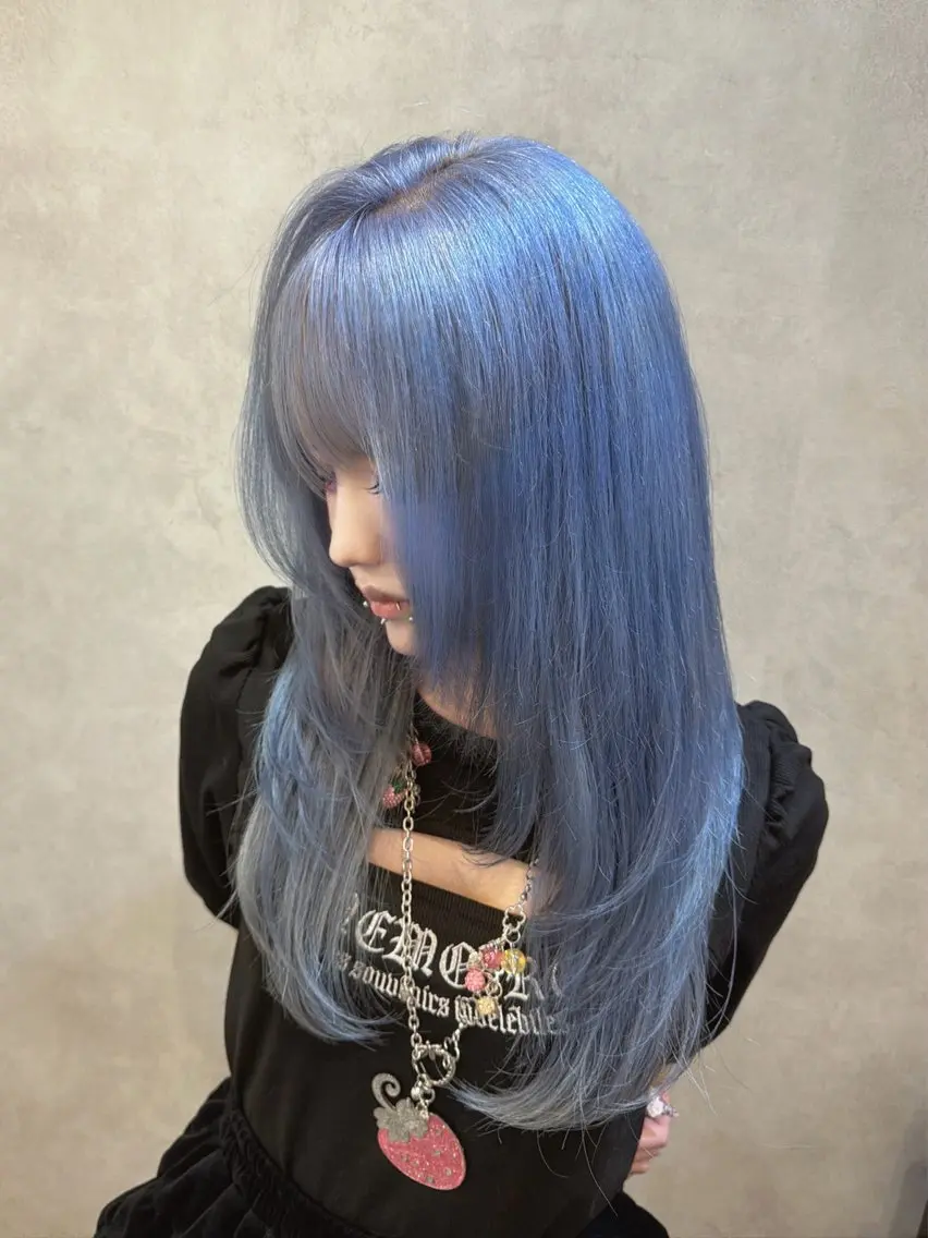 ロング 丸谷 怜奈のヘアスタイル