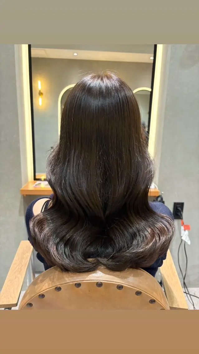 セミロング カラー カット ヘアカラー HINATA / La fith河原町のヘアスタイル