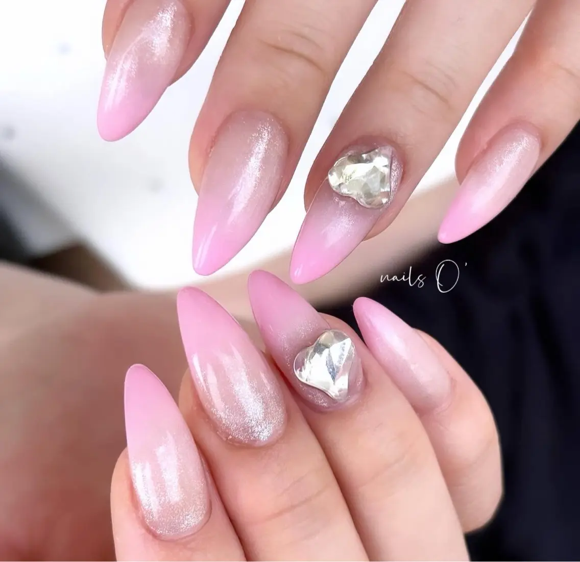 ネイル 大人可愛いネイル🎗 Hinaのネイルデザイン