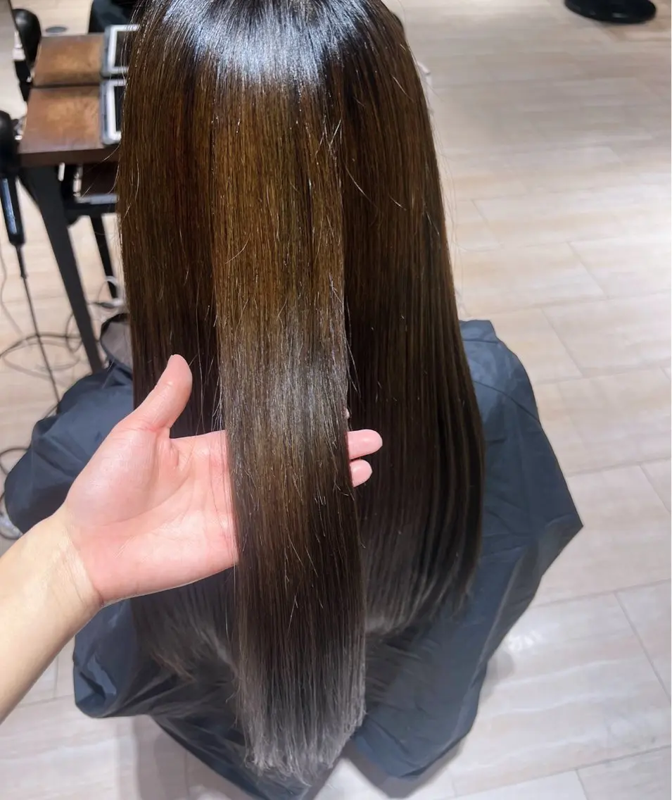 カラー ブラウンカラー 透明感カラー オリーブブラウン 梅垣 🎀⟡.·のヘアスタイル