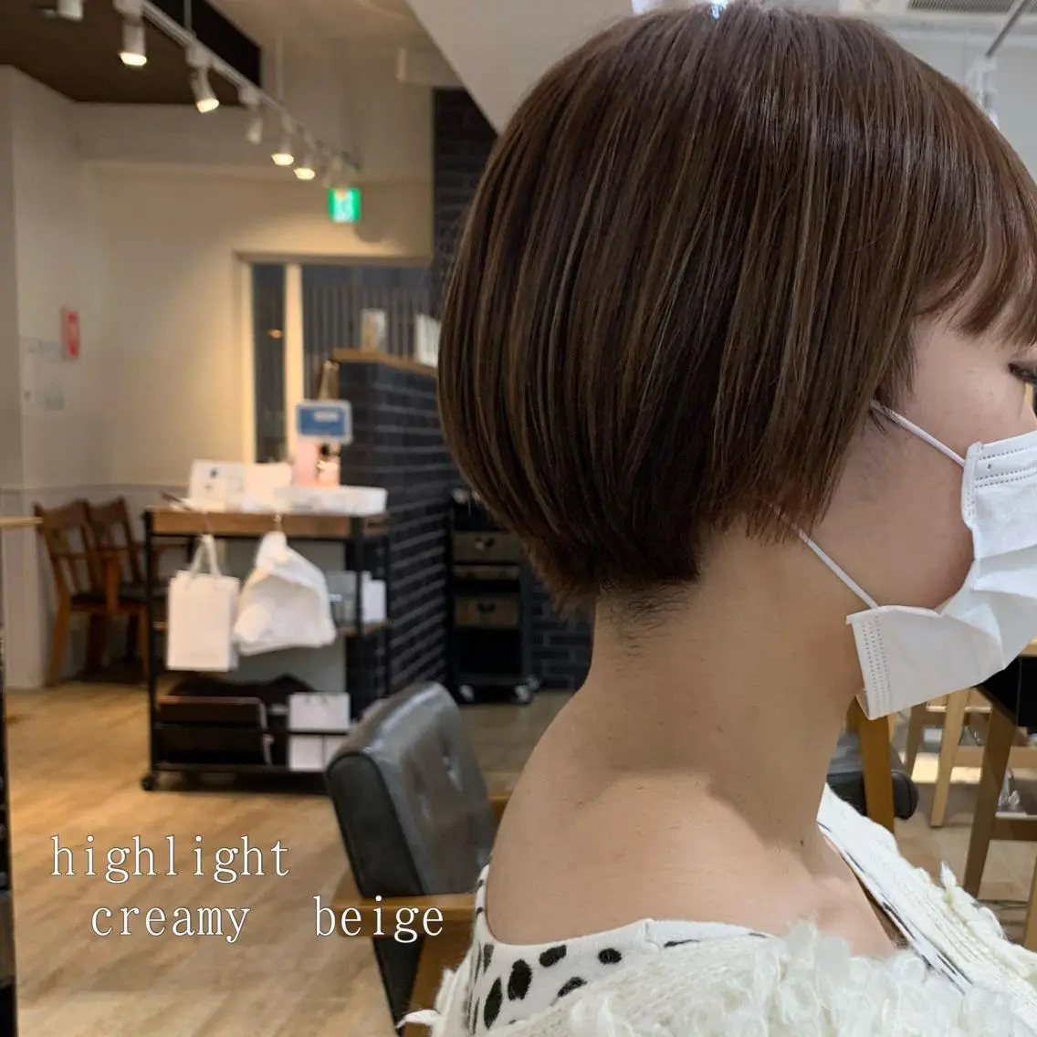 ショート カラー 透明感カラー ハイライトカラー ハイライト レイヤーカット/ 巻ける縮毛矯正のヘアスタイル