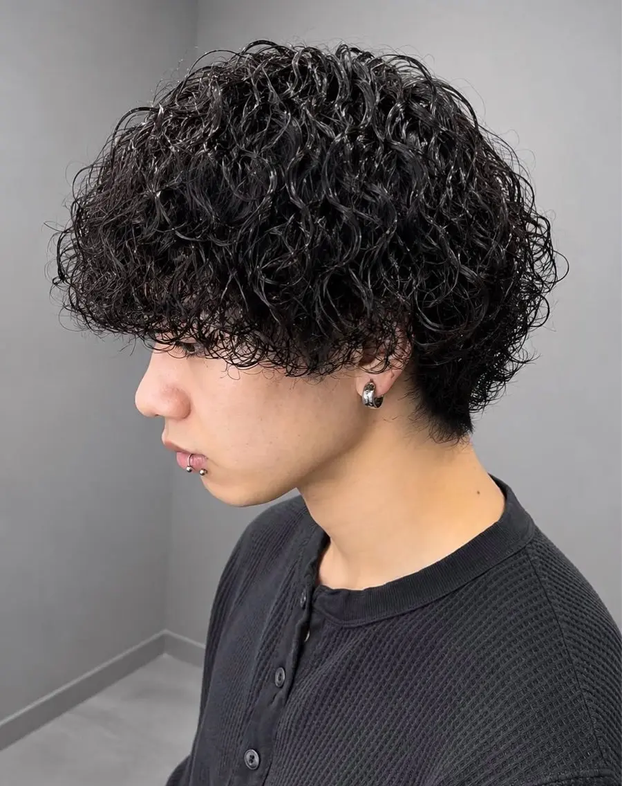 パーマ メンズ 波巻きパーマ メンズウルフカット ウルフカット カット パーマ TAKU メンズパーマのヘアスタイル