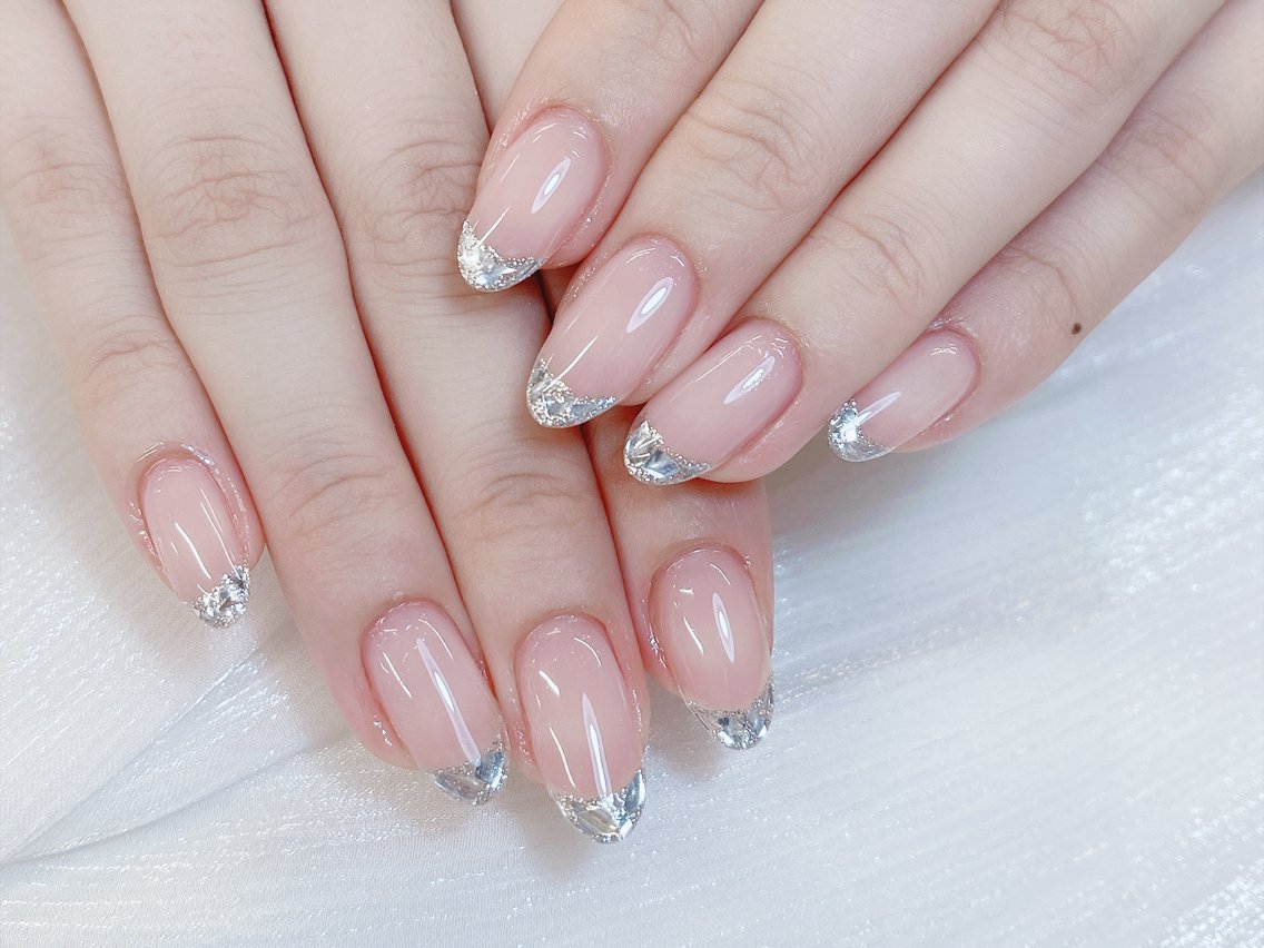 ネイル チークネイル 成人式 フレンチネイル グラデーション 氷ネイル・うるうるネイル ハンドネイル DUO MI nail salonのネイルデザイン