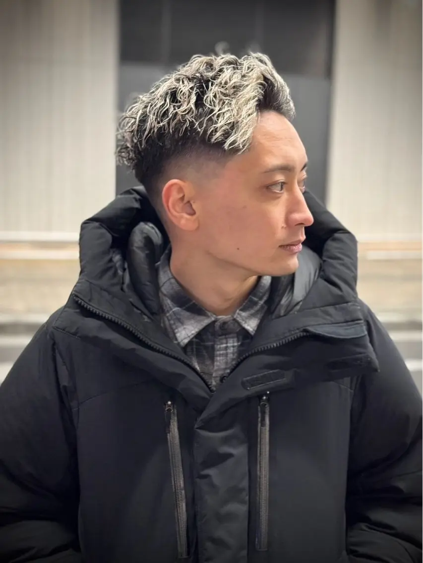 ショート カラー パーマ メンズ 坂井 光生のヘアスタイル