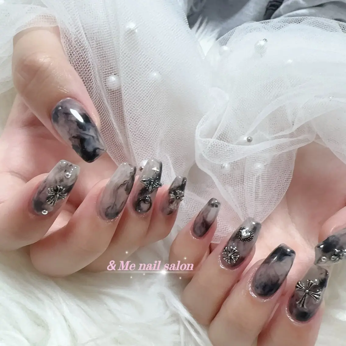 ネイル ハンドネイル ＆ME アンドミーのネイルデザイン