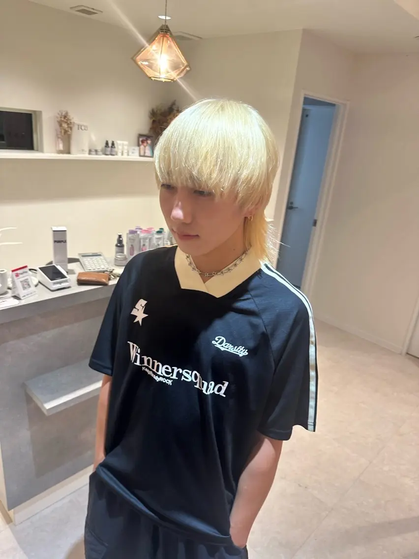 メンズブリーチオンカラー＋トリートメントの写真