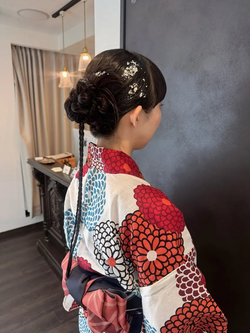 カラー ヘアアレンジ mina 🐈‍⬛ ラフな似合わせヘアのヘアスタイル