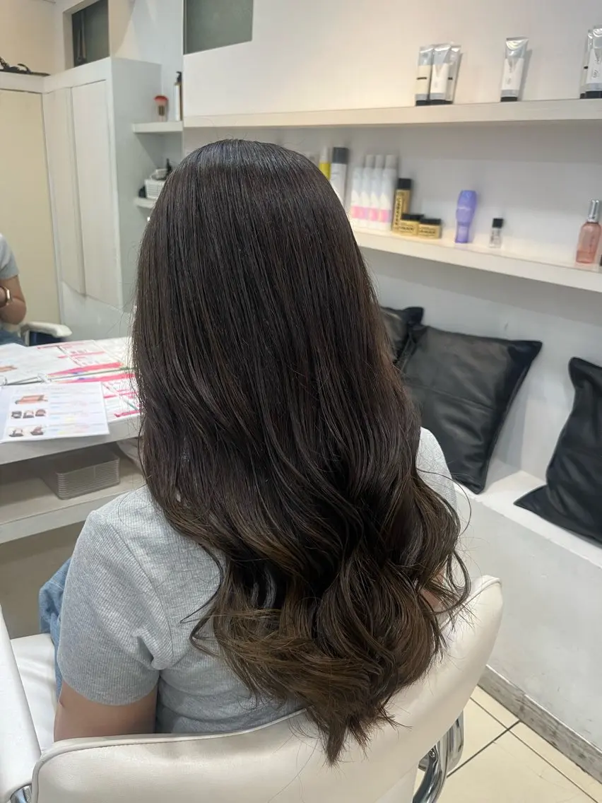 ロング カラー ベージュカラー オリーブベージュ ヘアカラー トリートメント 🤎ベージュカラー/ 髪質改善/山岸🤎のヘアスタイル