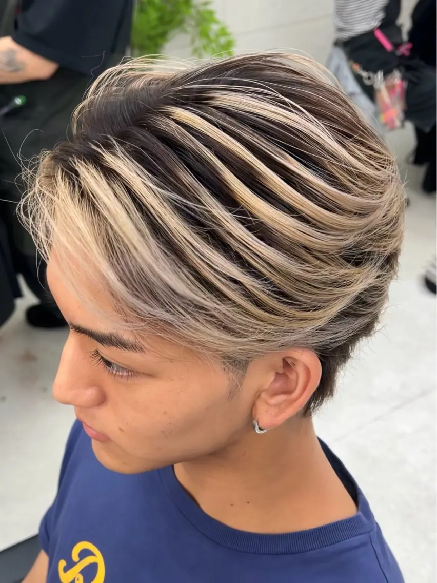ショート カラー メンズ メンズバレイヤージュ バレイヤージュ レイヤーカット ヘアカラー PSY(サイ)池袋 金田尚久🎨のヘアスタイル