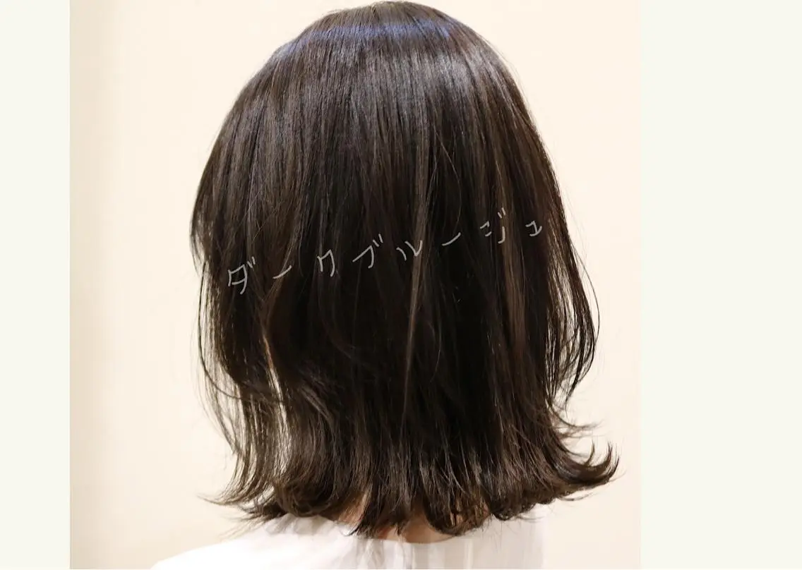 ミディアム ヘアカラー 髪質改善カラー🫧 西岡 有希のヘアスタイル