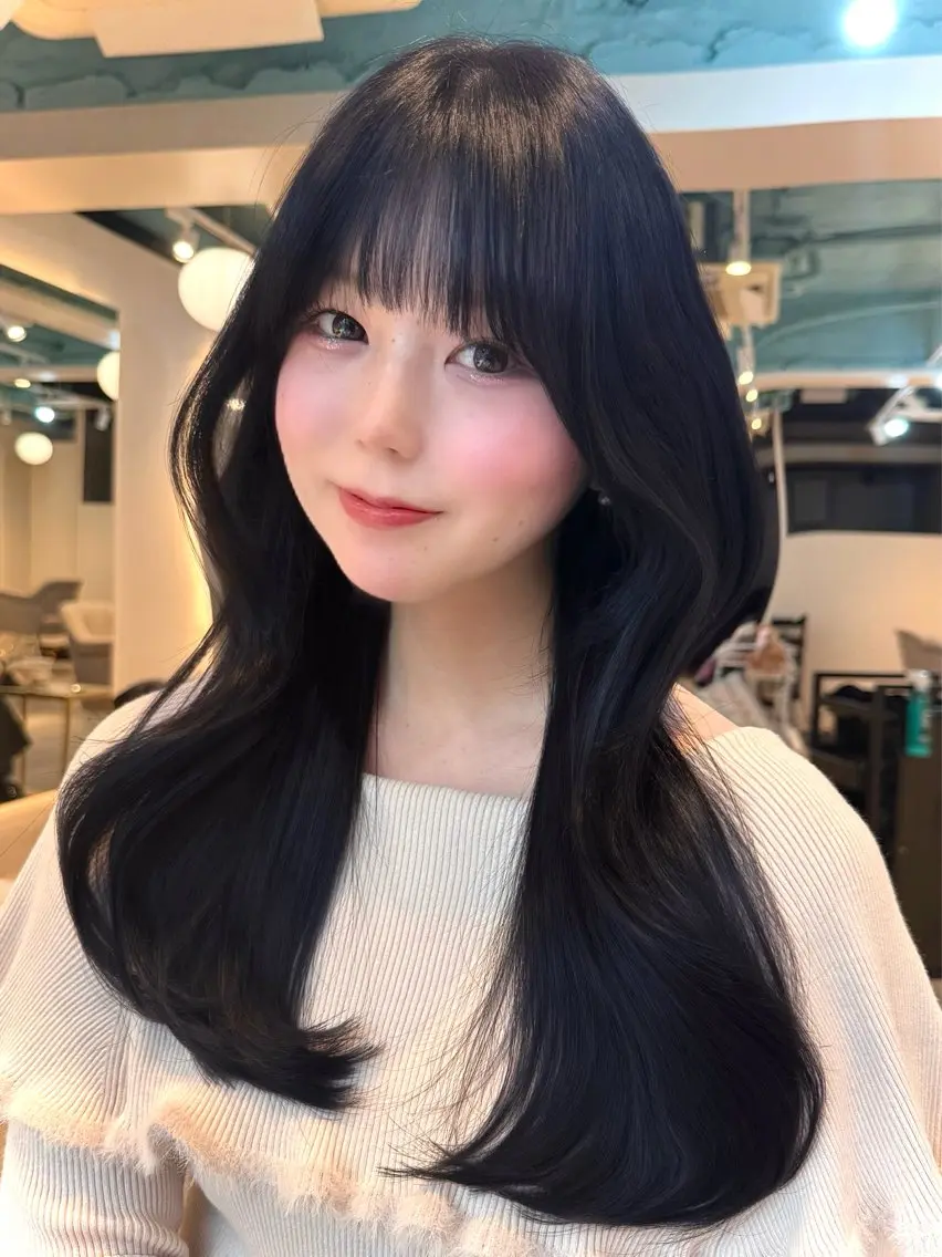 ロング カット ヘアカラー トリートメント ハイレイヤー/顔周り /レイヤーカットのヘアスタイル