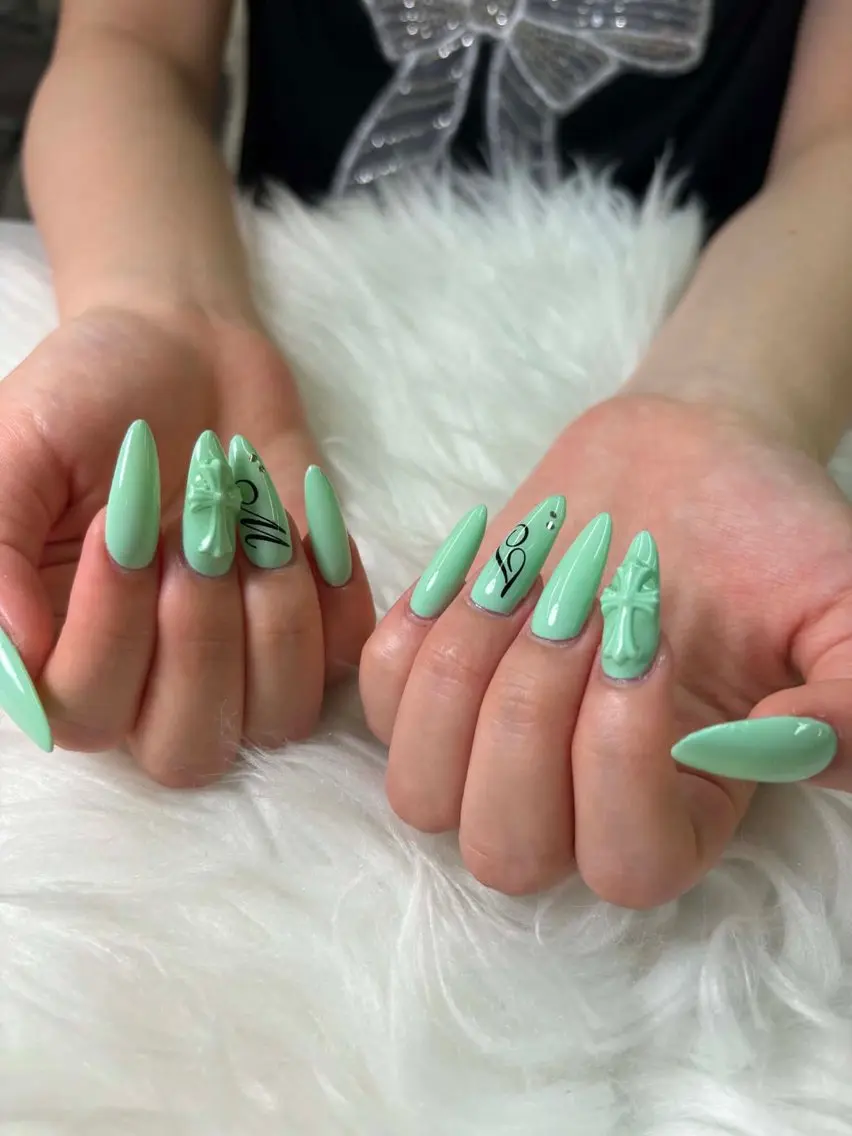 ネイル ハンドネイル King _Nail Linaのネイルデザイン
