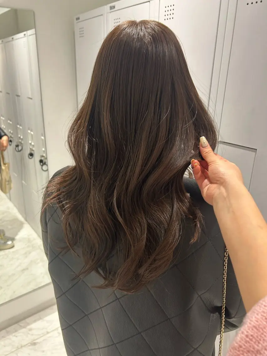 ロング カット ヘアカラー トリートメント ヘッドスパ 髪質改善/艶カラー MISATOのヘアスタイル