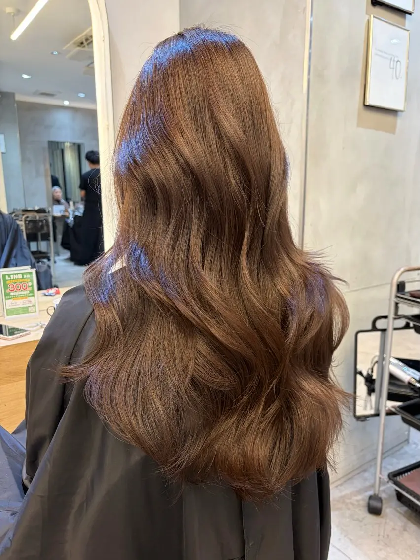ロング カラー ヘアカラー トリートメント 韓国🇰🇷透明感 ERIのヘアスタイル