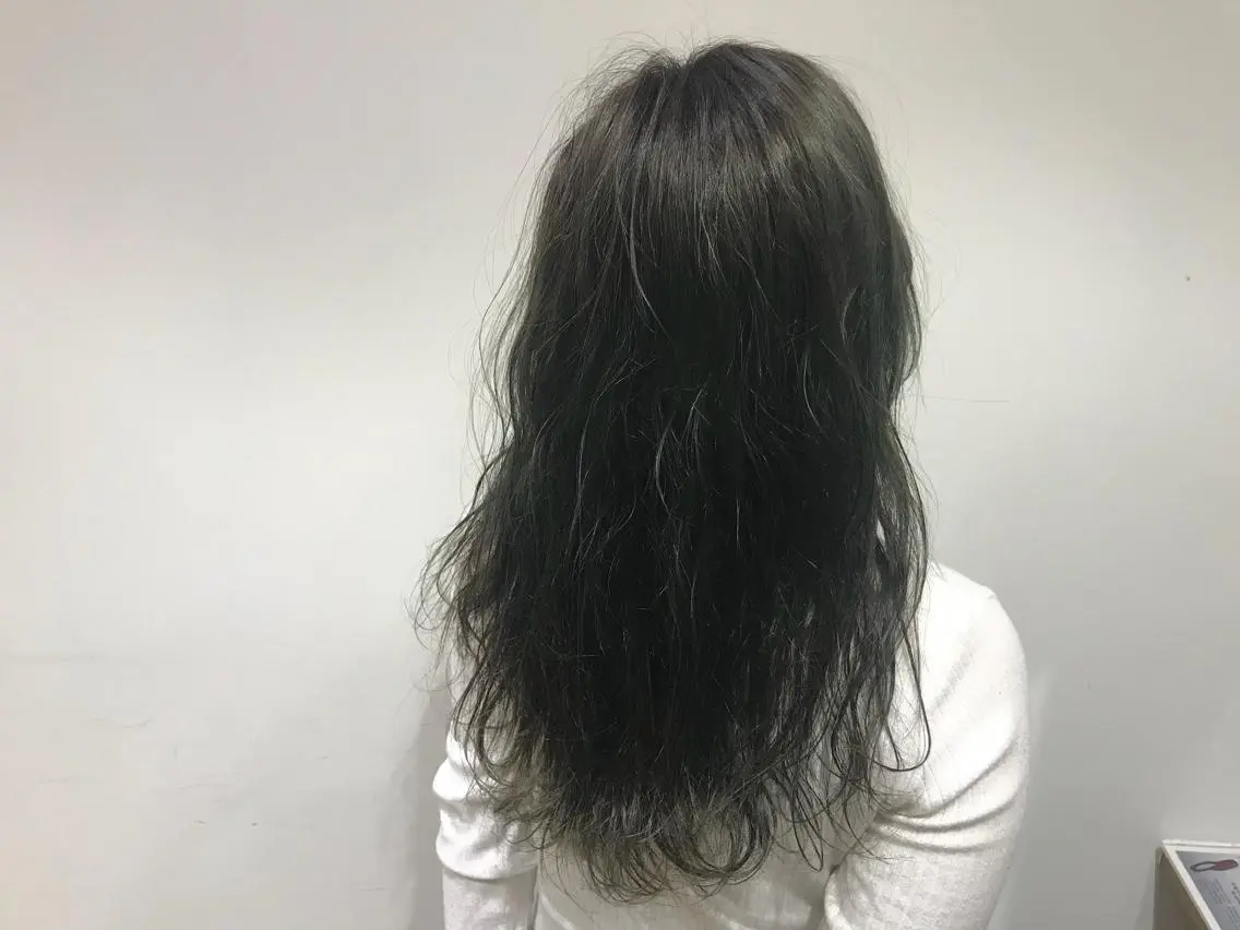 セミロング 髪質改善 の達人/杉原碧仁のヘアスタイル