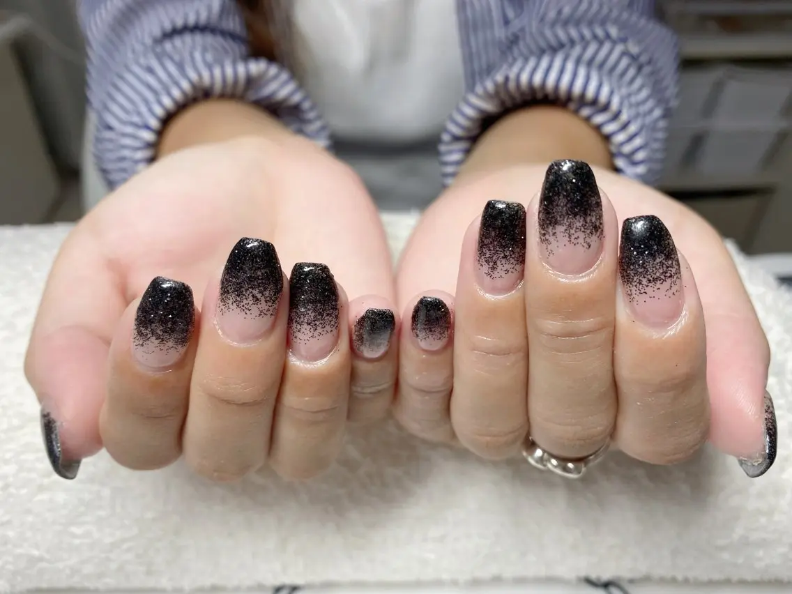 ネイル ハンドネイル ニュアンスネイル🌈 MYU Nailsのネイルデザイン