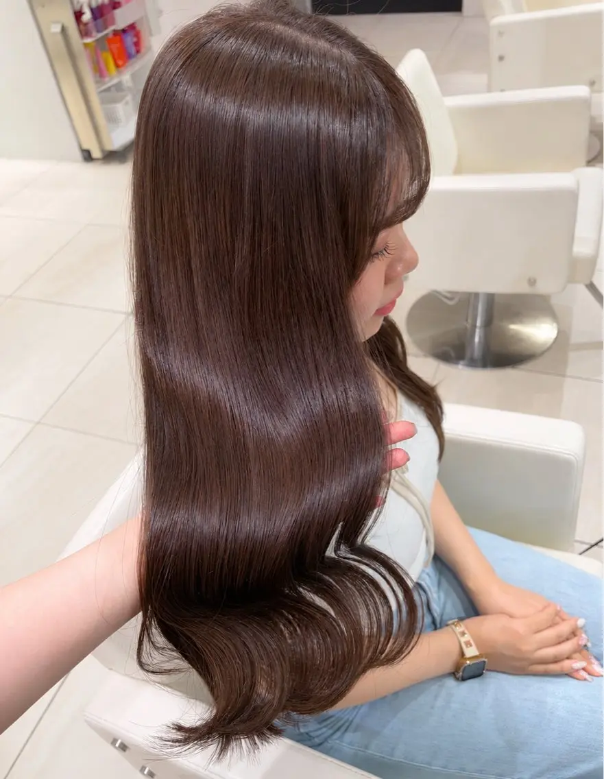 ロング チョコレートブラウン レイヤー/新宿/艶 カラー❤︎koimiのヘアスタイル