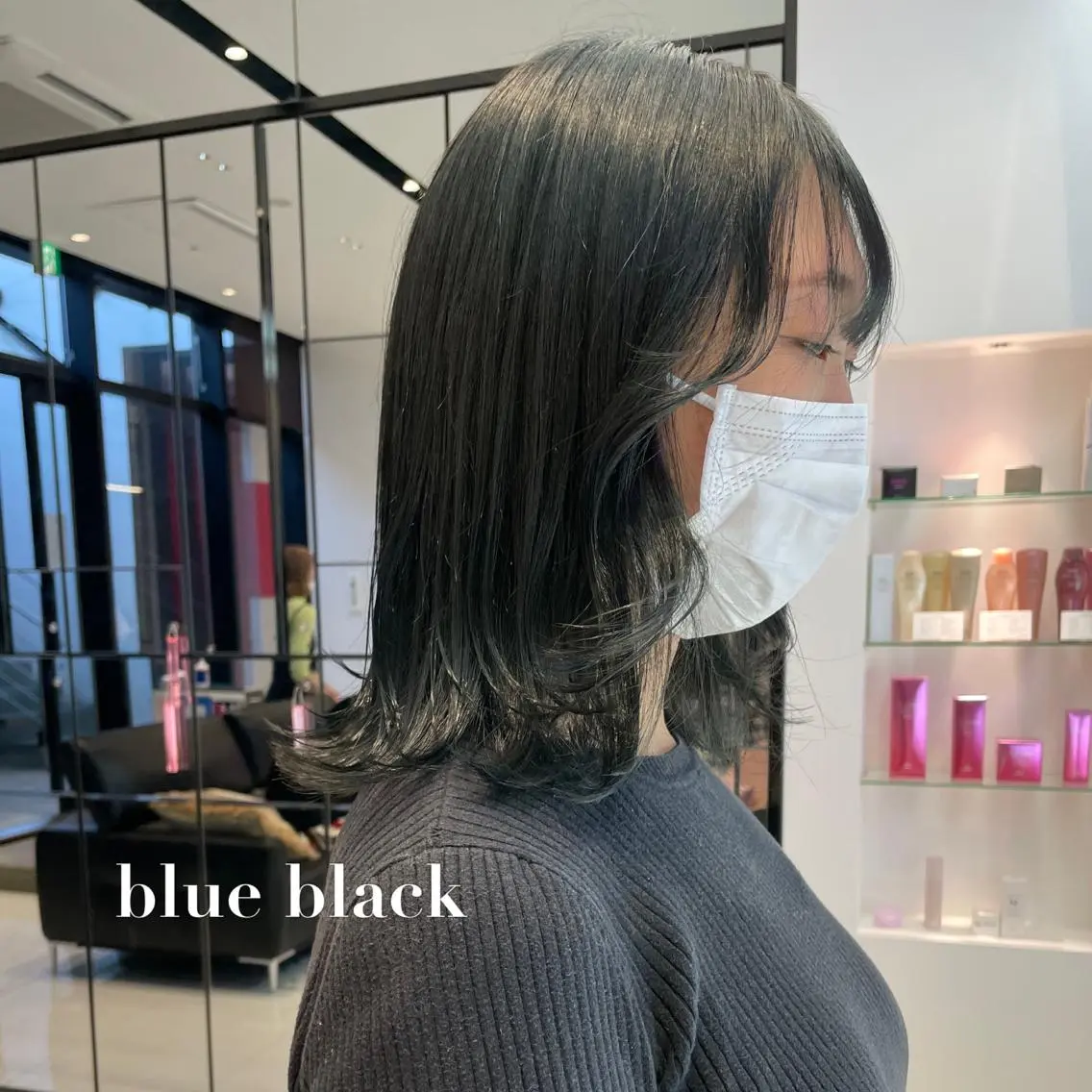 ミディアム カラー 透明感カラー 相川 愛実のヘアスタイル