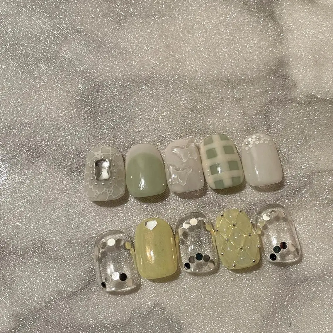 ネイル フレンチネイル ガーリー レース ハンドネイル ハンドケア lylynail YUUKAのネイルデザイン