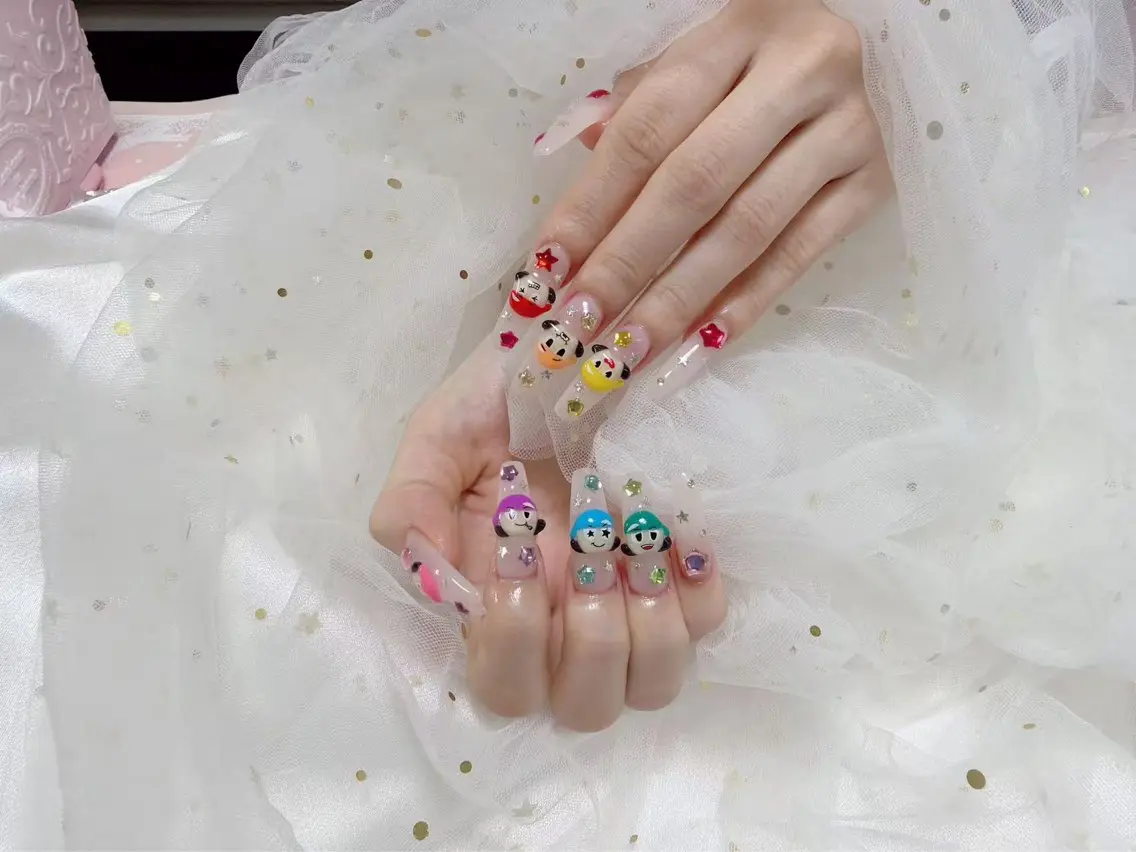 ネイル ジョリ kasumi🌹💅のネイルデザイン