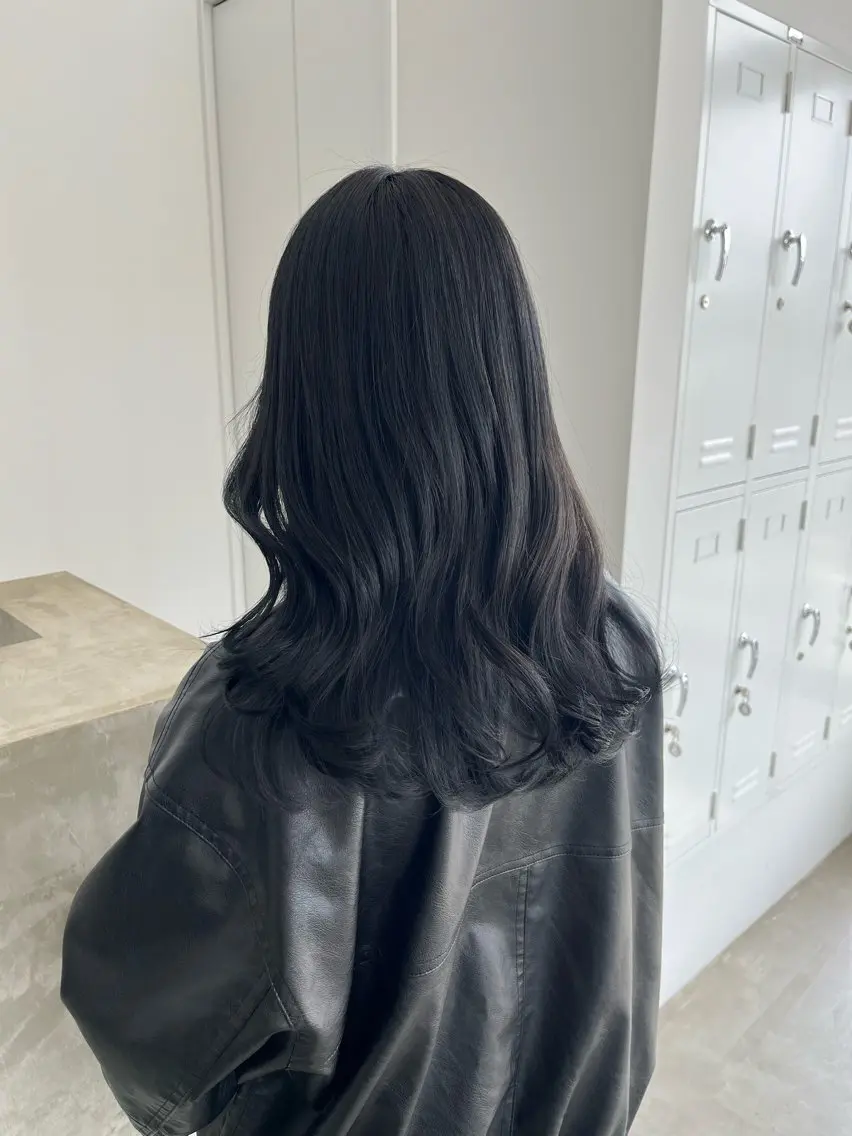 ロング ヘアカラー XIA AIMIのヘアスタイル