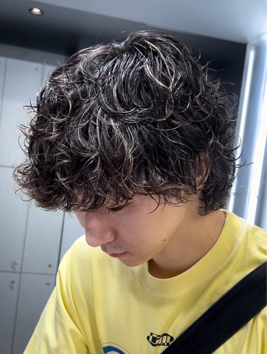 カラー ブリーチ ハイライトカラー 縮毛矯正 ヘアカラー あつき/パーマ/縮毛 /ブリーチ特化🌟のヘアスタイル