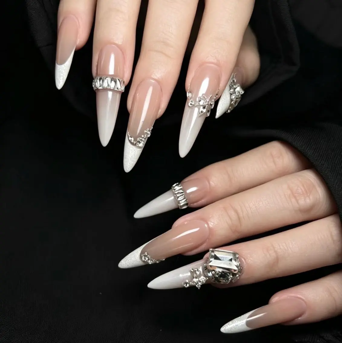 ネイル ハンドネイル エリ🫧 nail池袋東口のネイルデザイン
