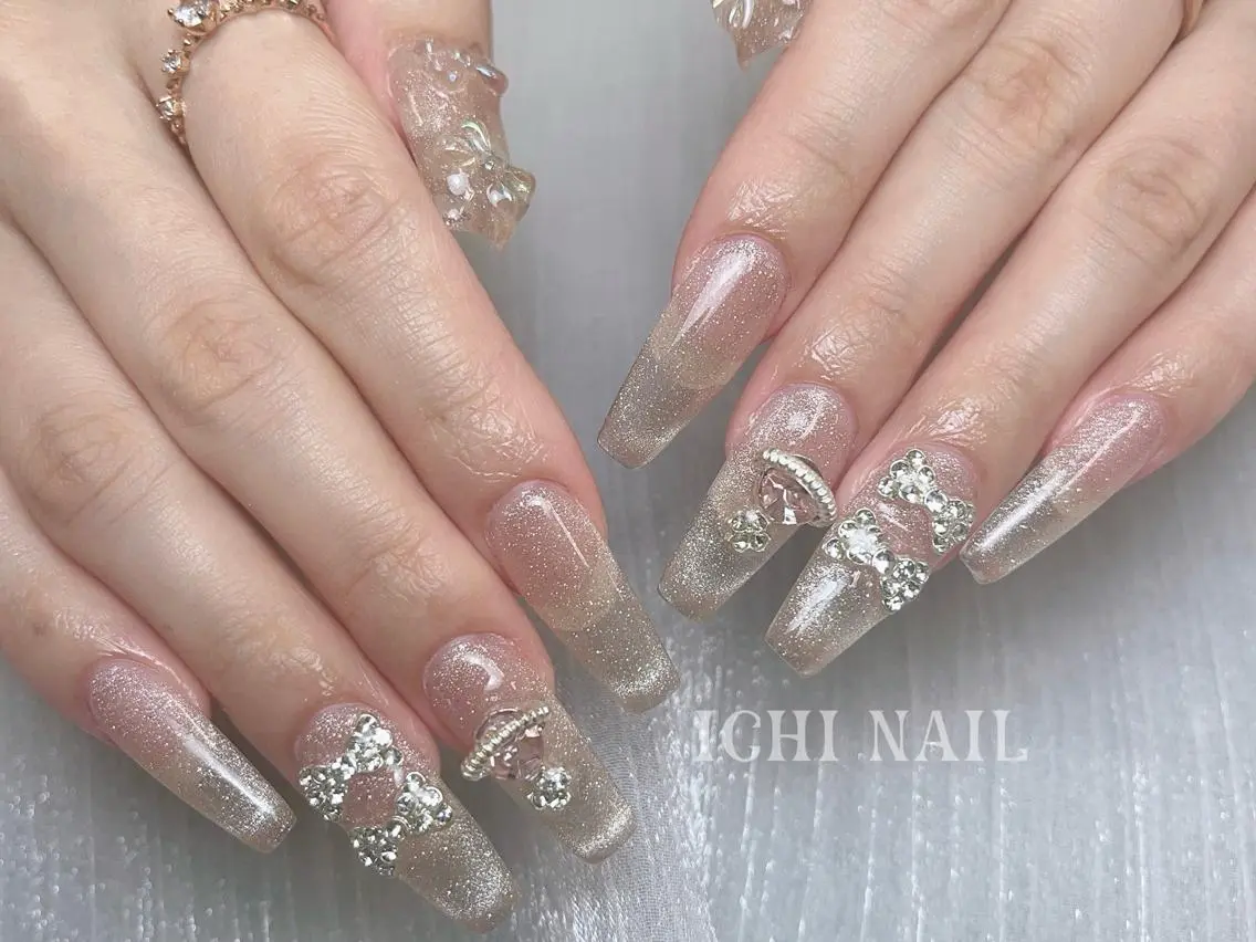 ネイル ハンドネイル 🧚🏻‍♀️ NOHA🎀のネイルデザイン