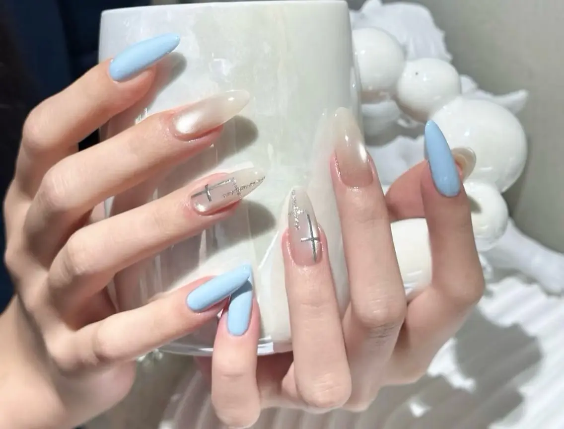 ネイル チークネイル 長さ出し フレンチネイル ガーリー 韓国ネイル sun nail池袋 モデル募集のネイルデザイン
