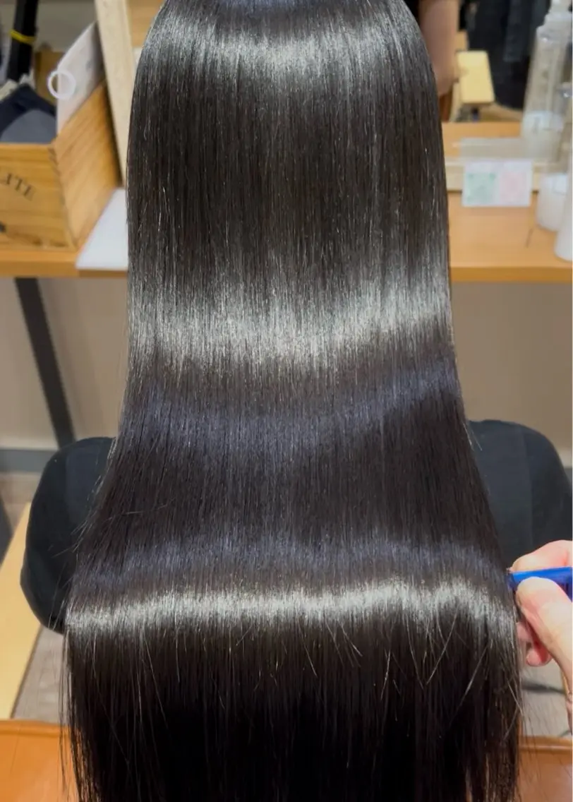 ロング カット 縮毛矯正 cocona天王寺 🫧NOAのヘアスタイル