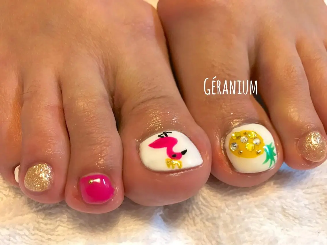 ネイル フットネイル GéRanium Harukaのネイルデザイン