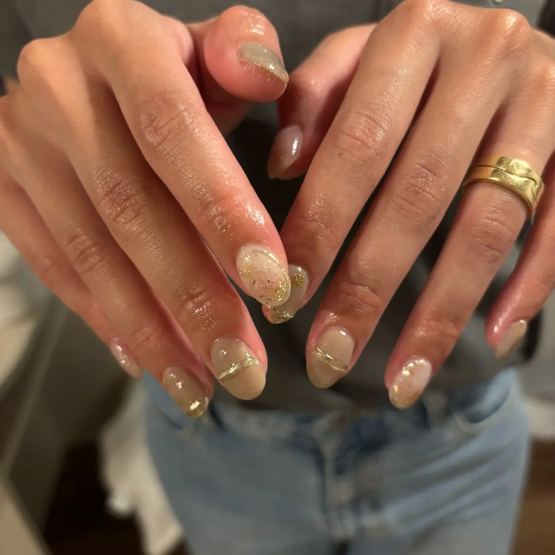 ネイル フレンチネイル キラキラネイル 韓国ネイル ミラーネイル ニュアンスネイル private salon zzz…のネイルデザイン